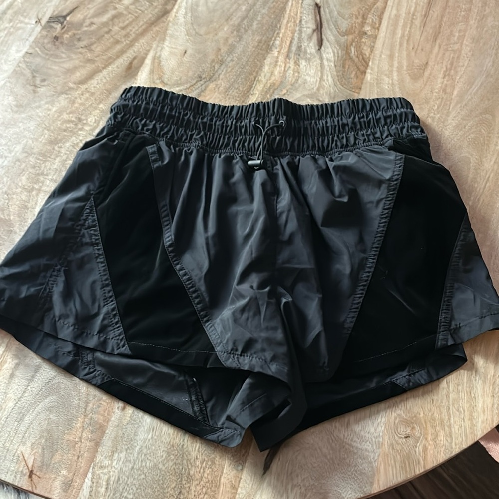 NWOT FP movement black shorts